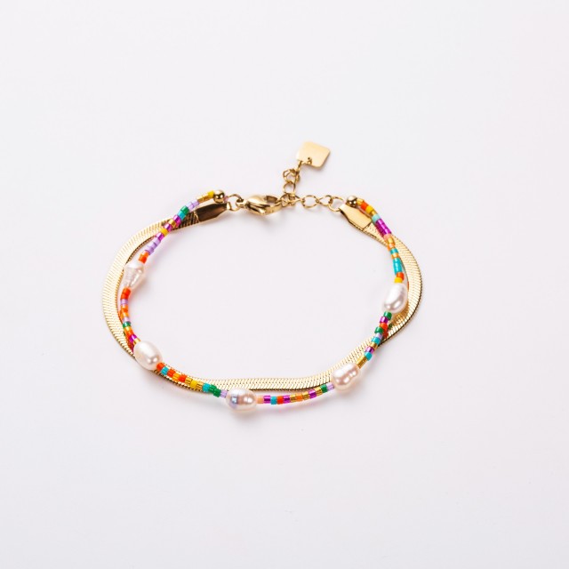 Multirang Bracelet with Mother-of-Pearl and Miyuki Color:Multi-Color