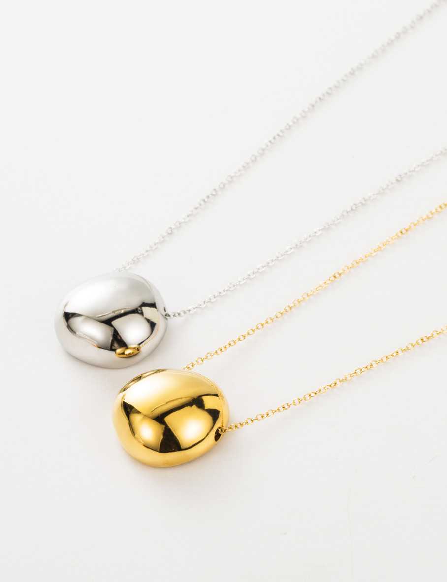 BIJOU COLLIER PENDENTIF sur cordon satiné Agatha Paris idéal pour cadeau EUR 19,99 - FR