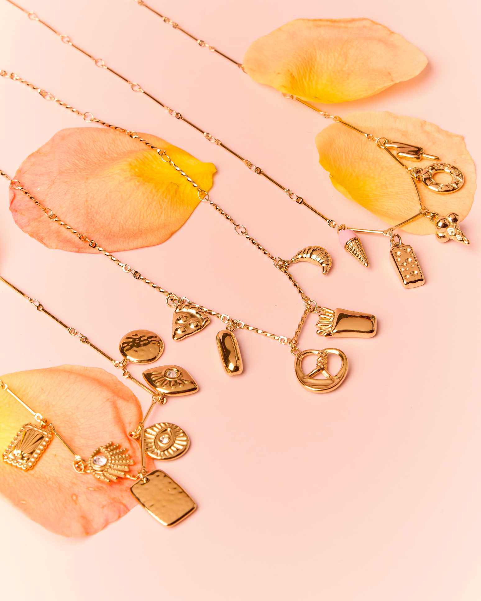 Collier Long Agatha Paris – Pendentif Jaune Sur Cordon Satiné – Alliage Doré